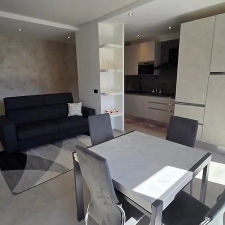 Apartament Attico Giulietta *